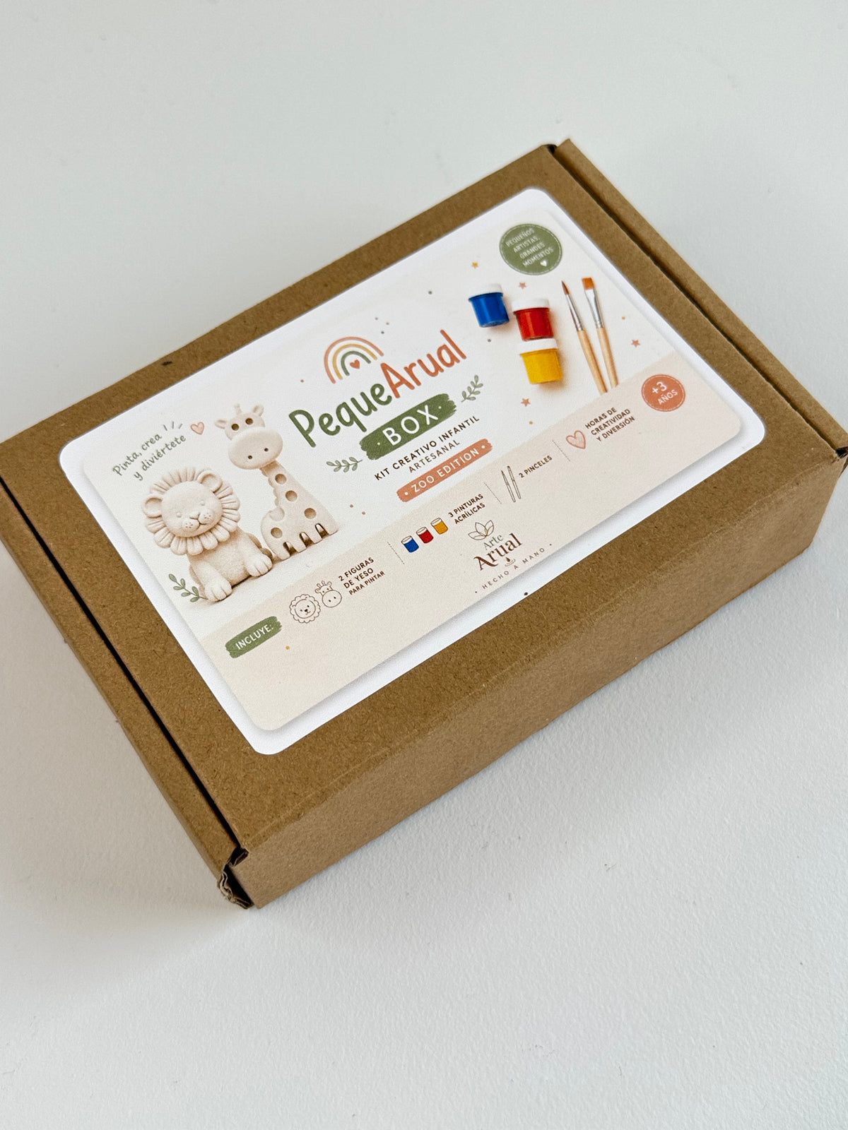 PequeArual Box – Zoo Edition
